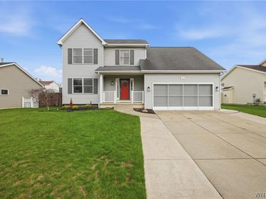 60 Elmleaf Drive, Buffalo, NY 14227