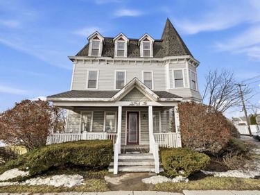 3284 Walden Avenue, Depew, NY 14043