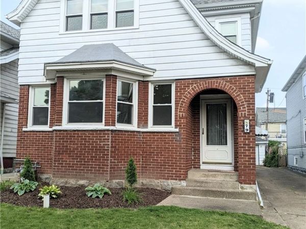 79 Commonwealth Avenue , Unit UPPER, Buffalo, NY 14216