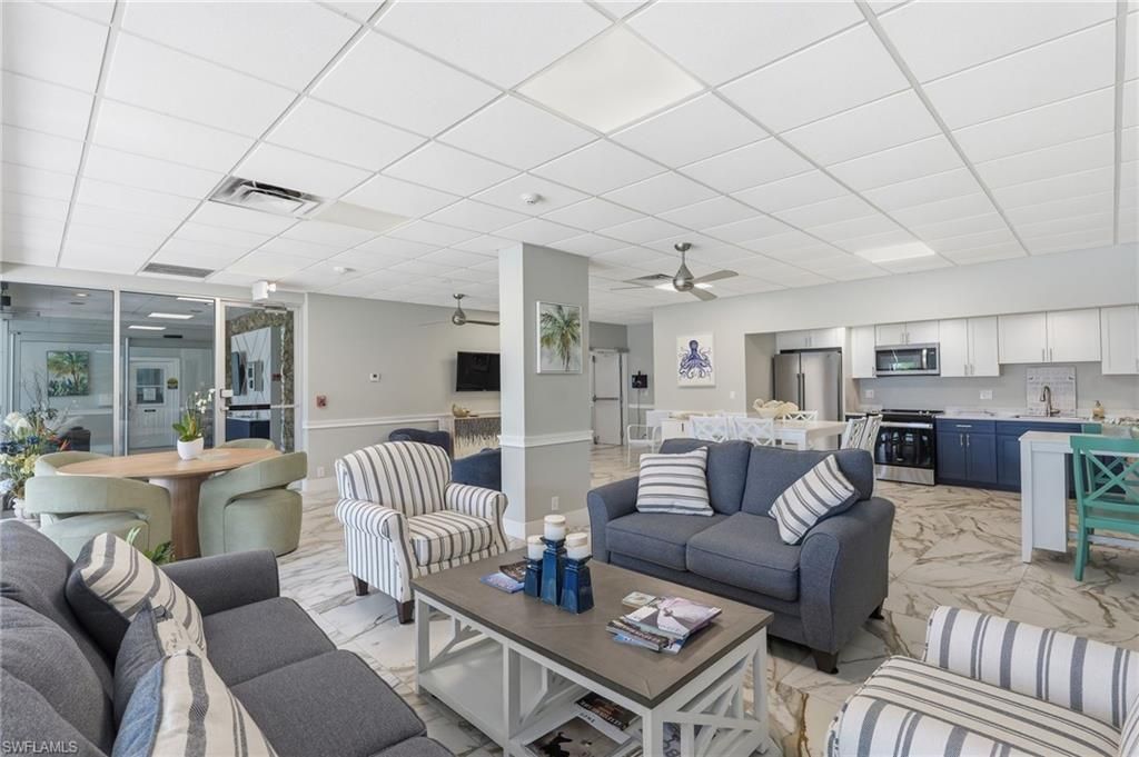 5 Bluebill Ave, Unit 808, Naples, FL 34108 Photo