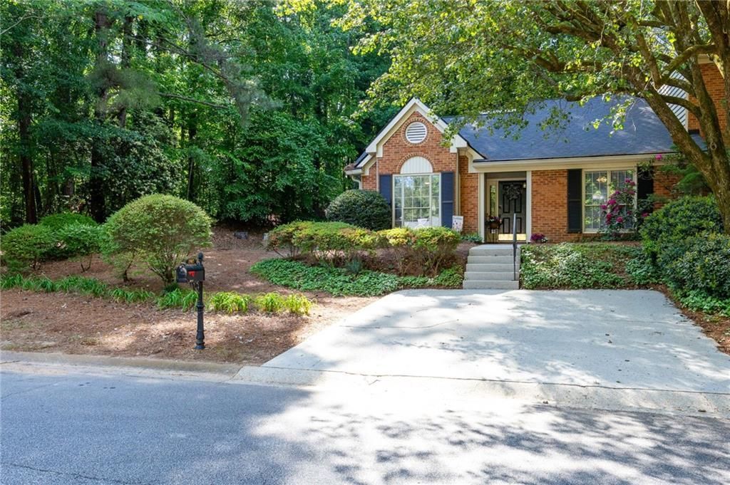 1907 Ivy Glen Drive Se, Smyrna, GA 30082 Main Photo