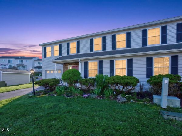 22 Van Winkle Road, Hudson, NY 12534