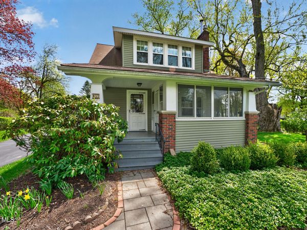 32 Old Troy Road, East Greenbush, NY 12061