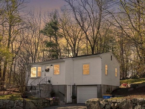 41 Maple St, Randolph, MA 02368