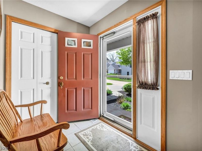 63 Sunset Cove Circle, Eastlake, OH 44095 Photo 16