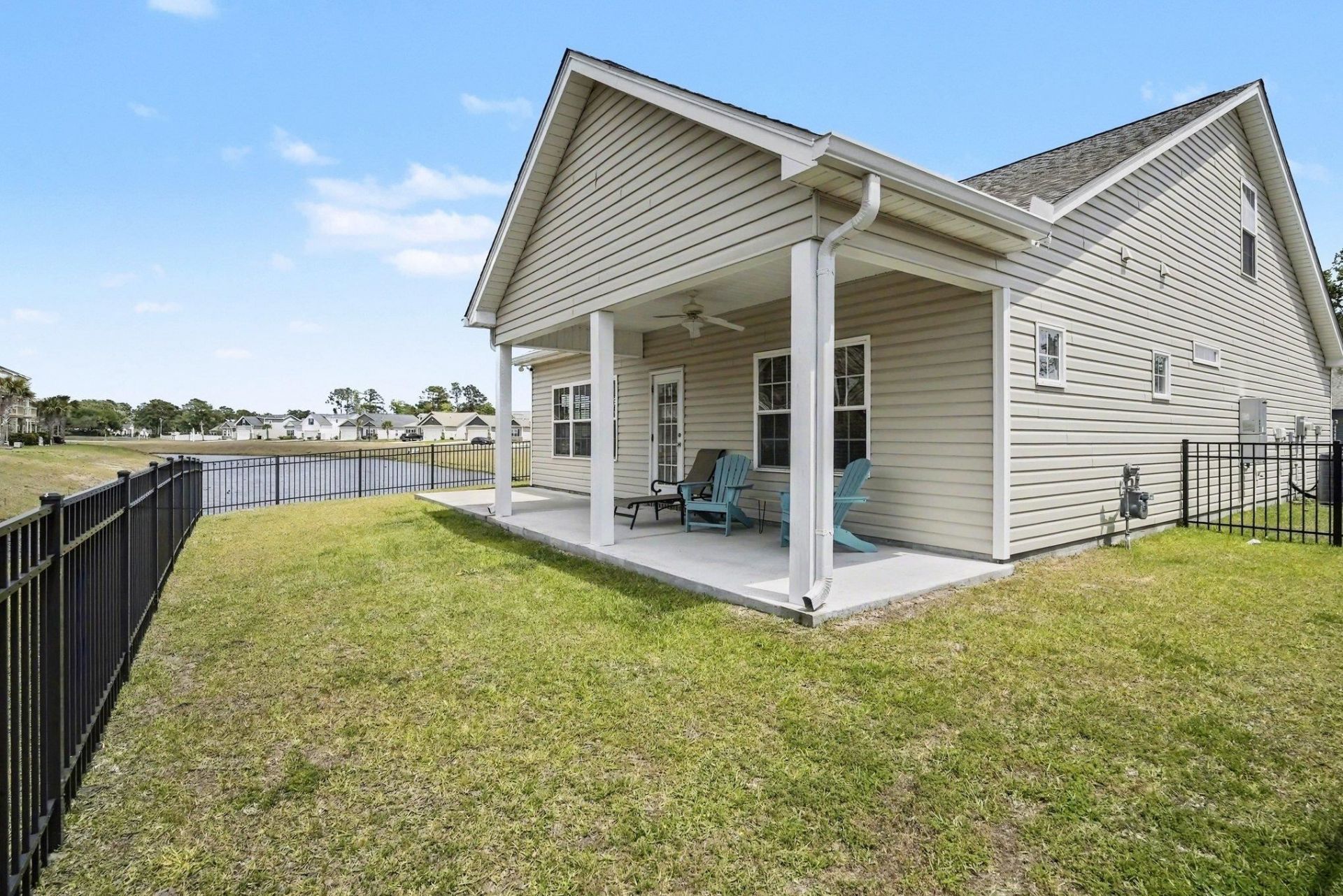 246 Lifestyle Court  Photo 23
