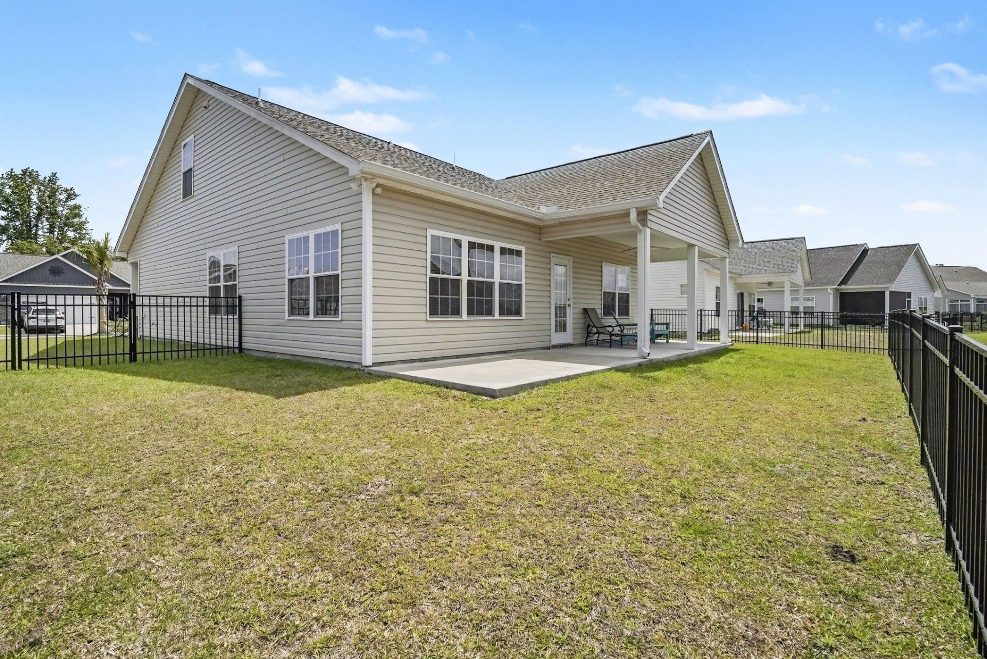 246 Lifestyle Court  Photo 24