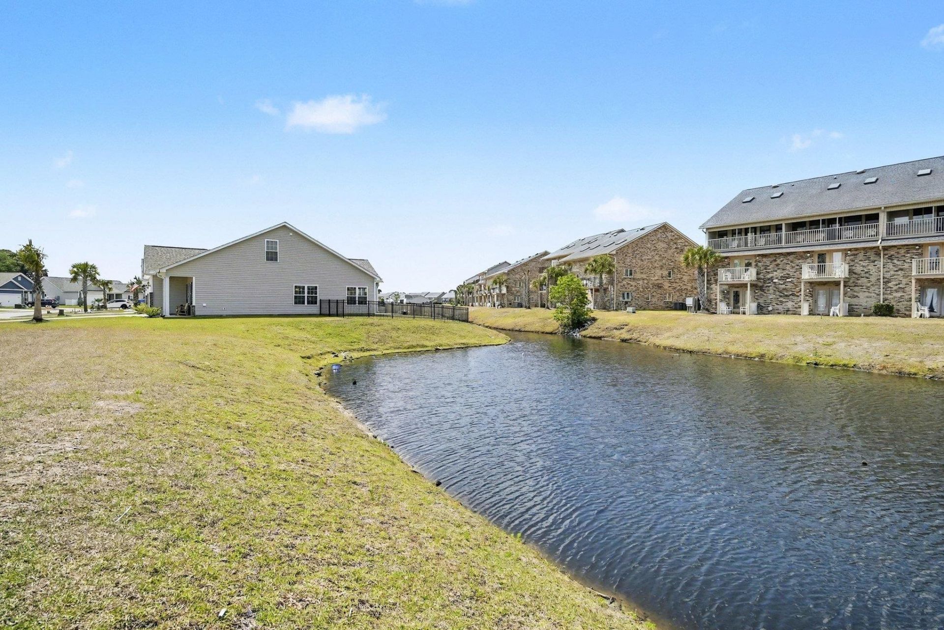 246 Lifestyle Court  Photo 29
