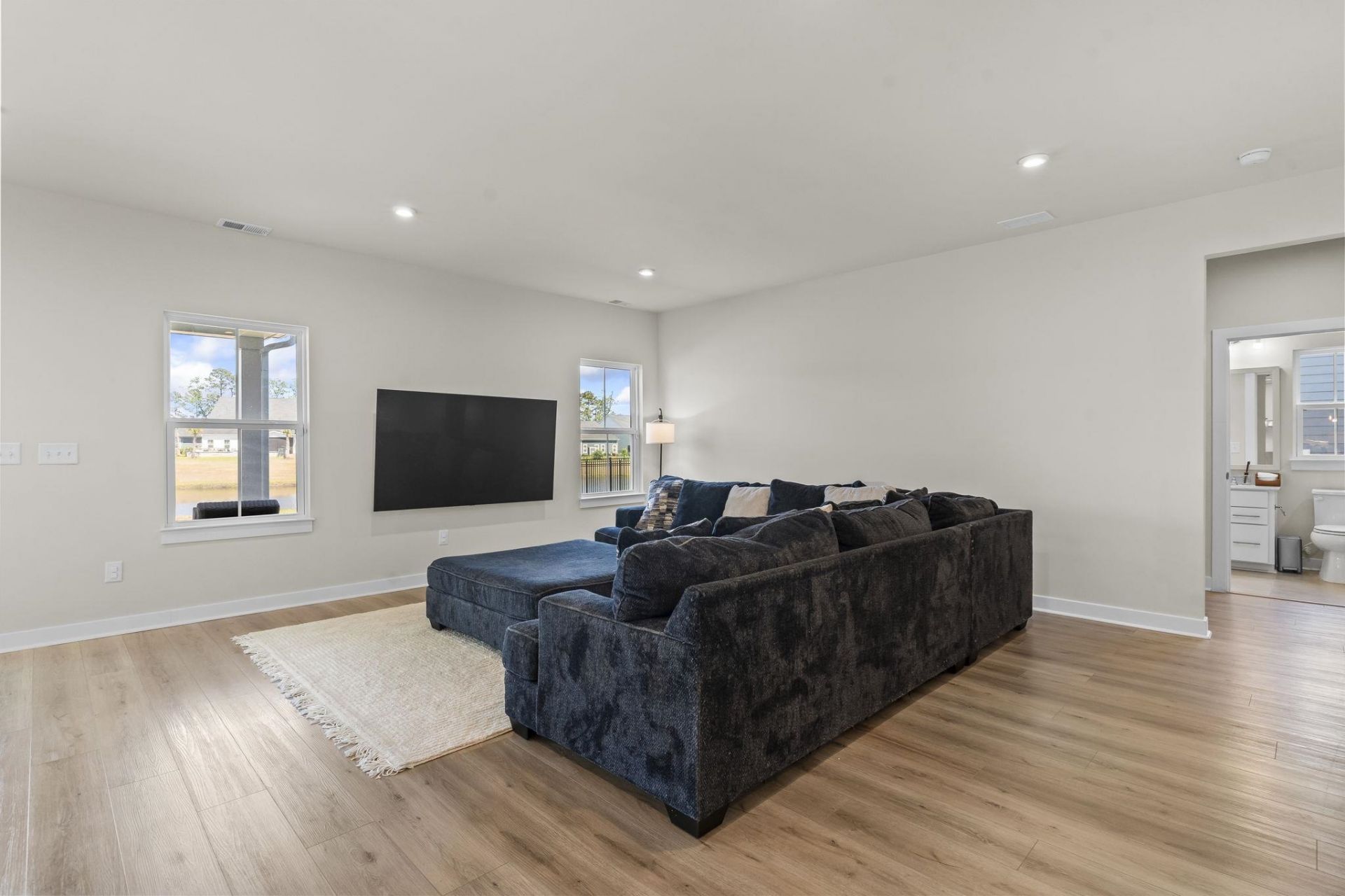 2330 Vera Way Photo 15