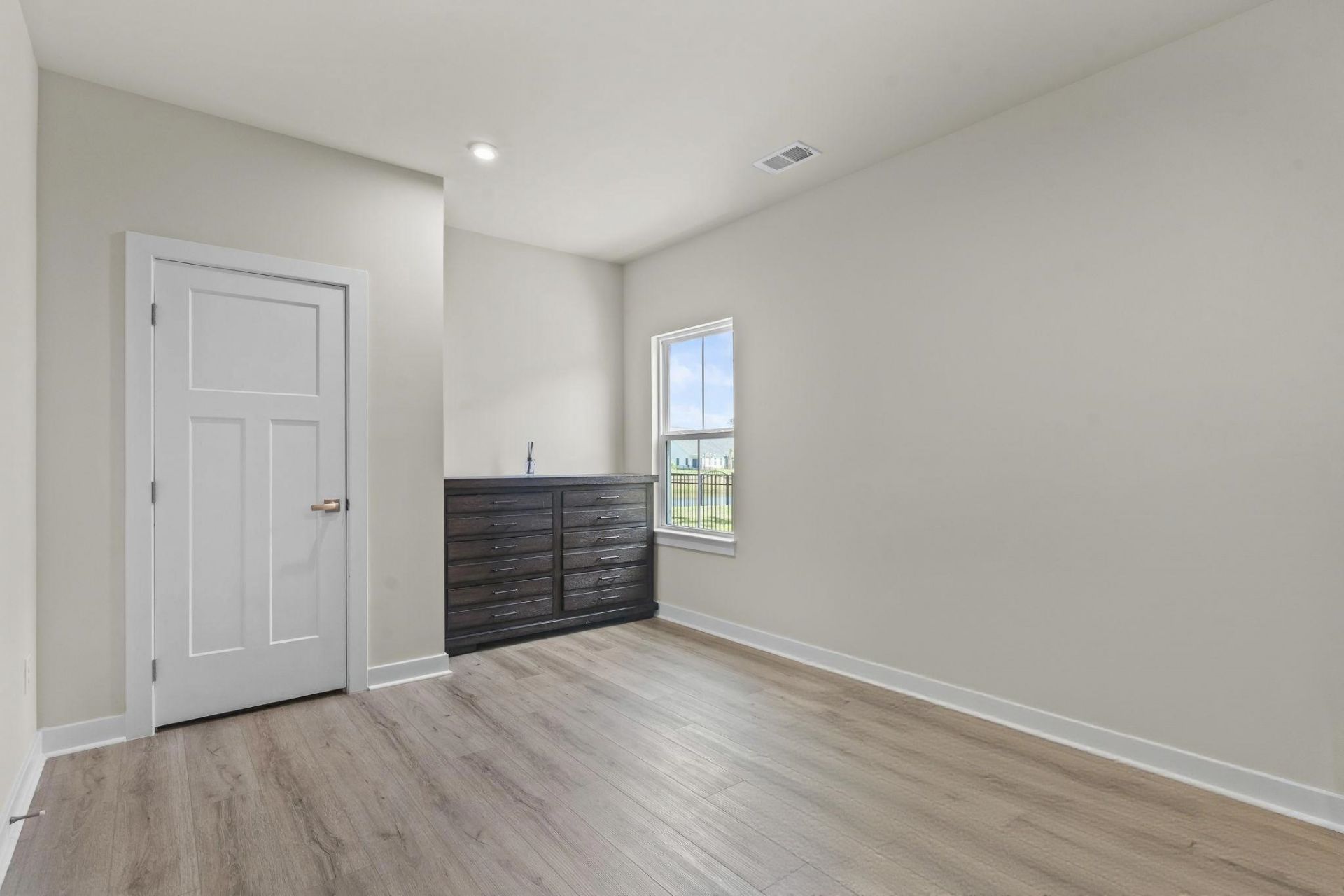 2330 Vera Way Photo 17