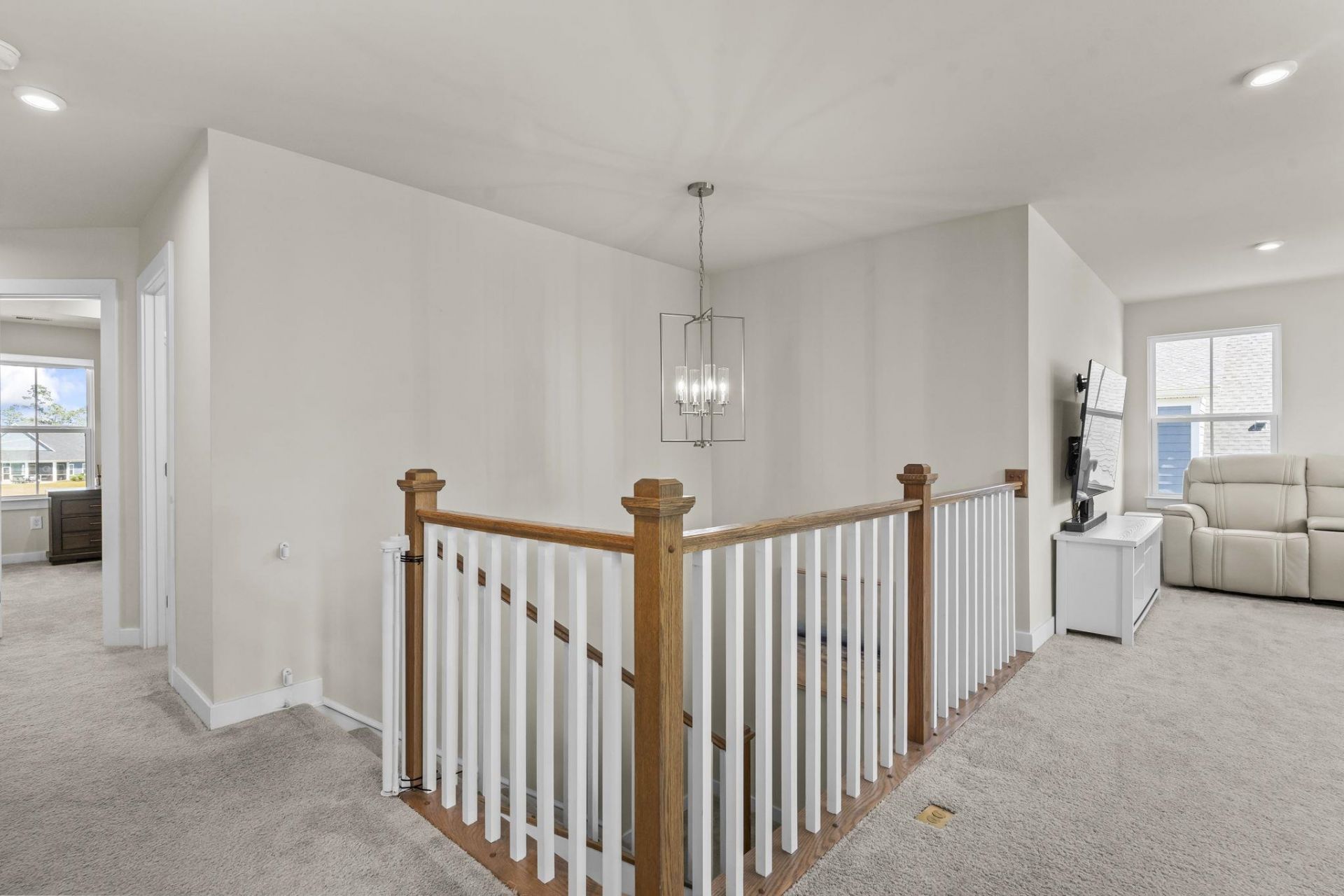 2330 Vera Way Photo 21