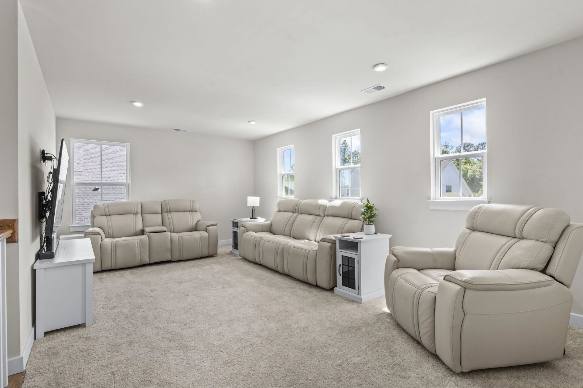 2330 Vera Way Photo 22