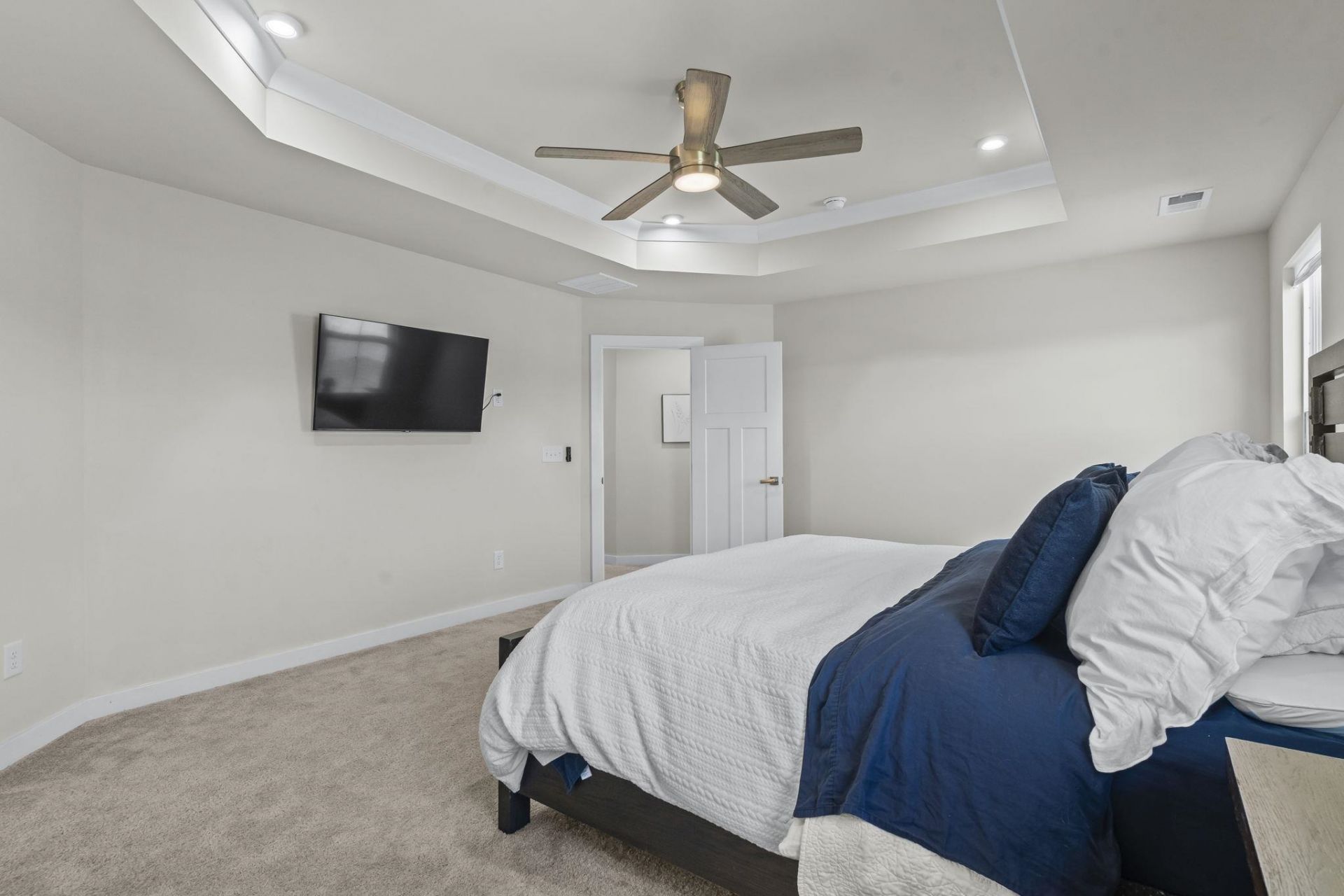 2330 Vera Way Photo 24