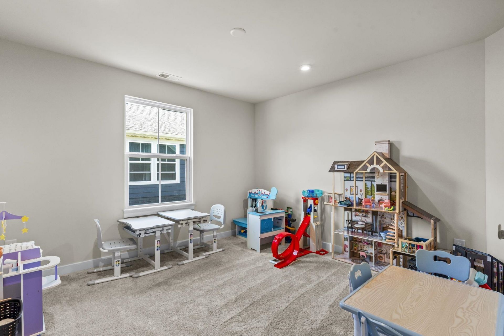 2330 Vera Way Photo 31