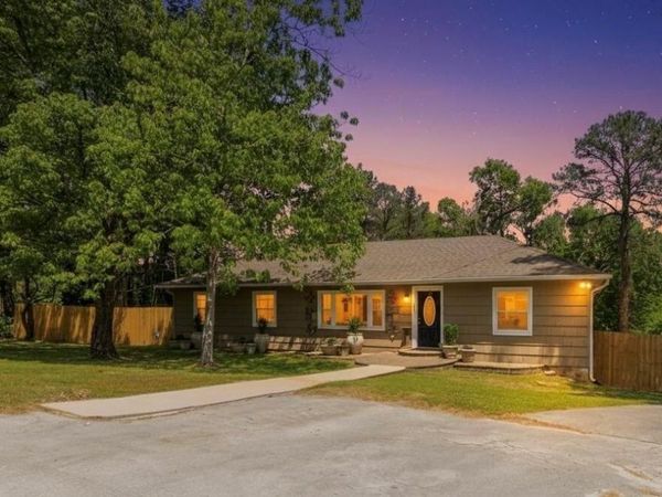 3525 Van Winkle Circle, Chattanooga, TN 37415