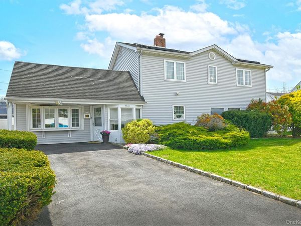 7 Low Lane , Levittown, NY 11756