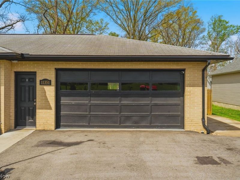 11351 Wilhurst Avenue NE, Hartville, OH 44632 Photo 10