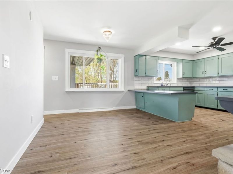 11351 Wilhurst Avenue NE, Hartville, OH 44632 Photo 13