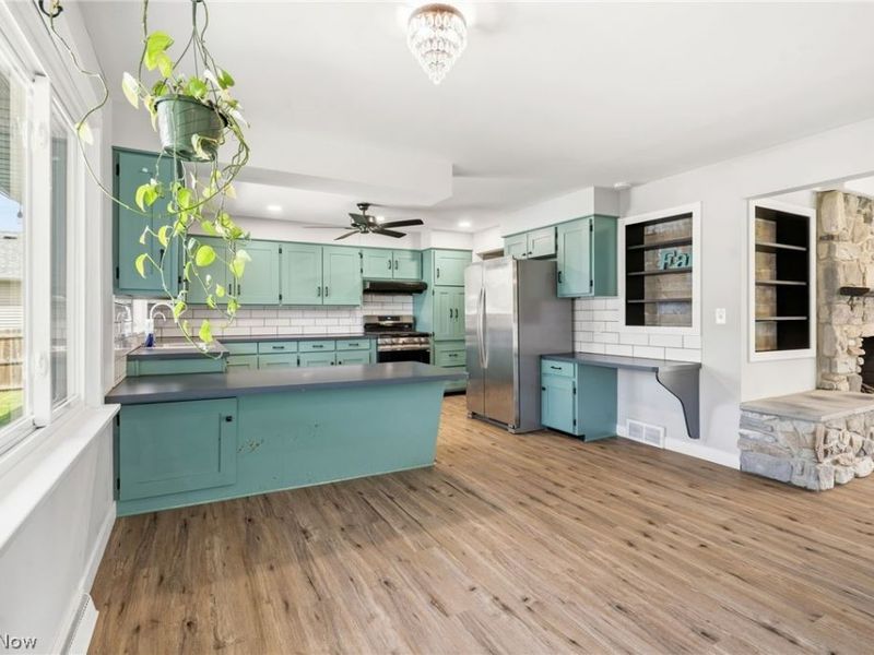 11351 Wilhurst Avenue NE, Hartville, OH 44632 Photo 15