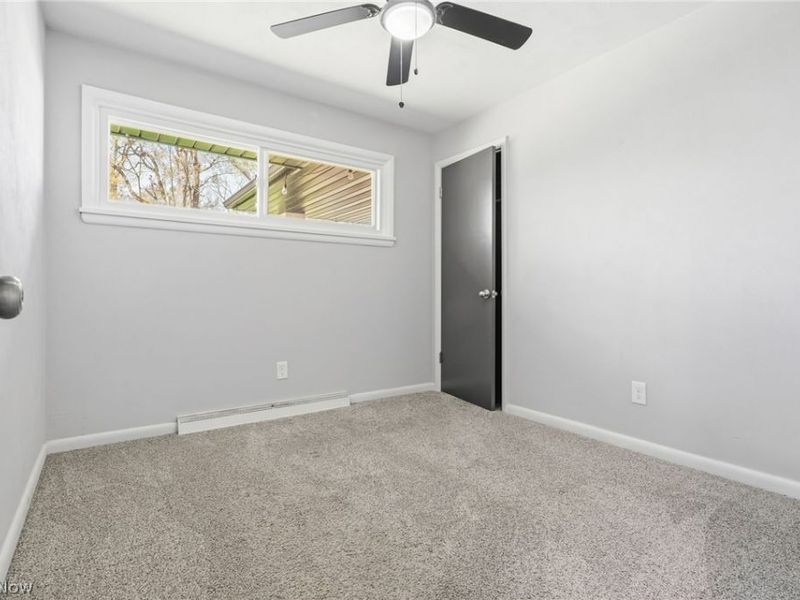 11351 Wilhurst Avenue NE, Hartville, OH 44632 Photo 23