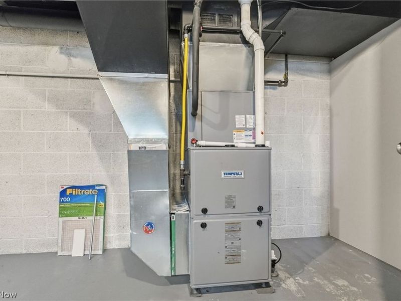 11351 Wilhurst Avenue NE, Hartville, OH 44632 Photo 34