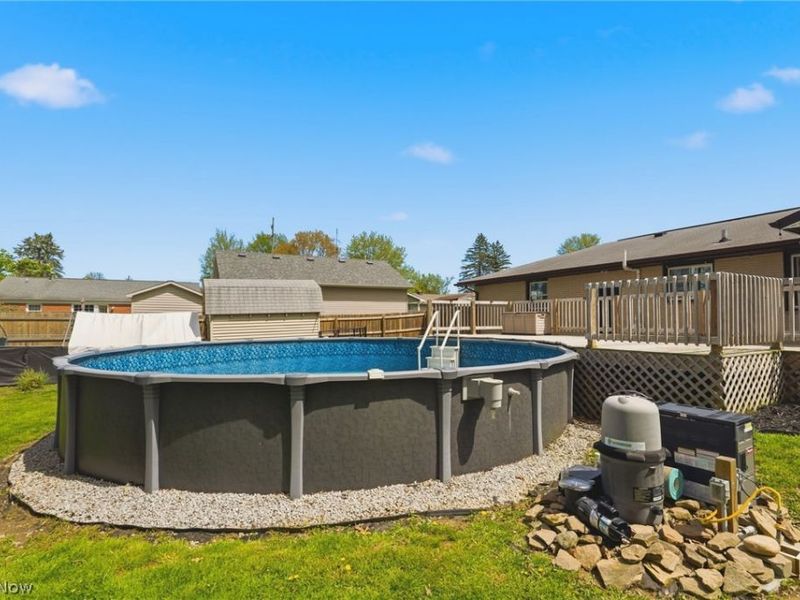 11351 Wilhurst Avenue NE, Hartville, OH 44632 Photo 7