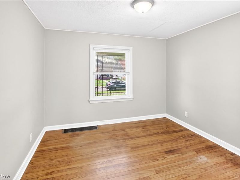 9304 Plymouth Avenue , Garfield Heights, OH 44125 Photo 13