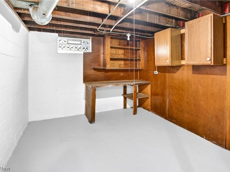 9304 Plymouth Avenue , Garfield Heights, OH 44125 Photo 30