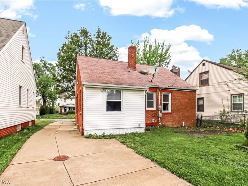 9304 Plymouth Avenue , Garfield Heights, OH 44125 Photo 31