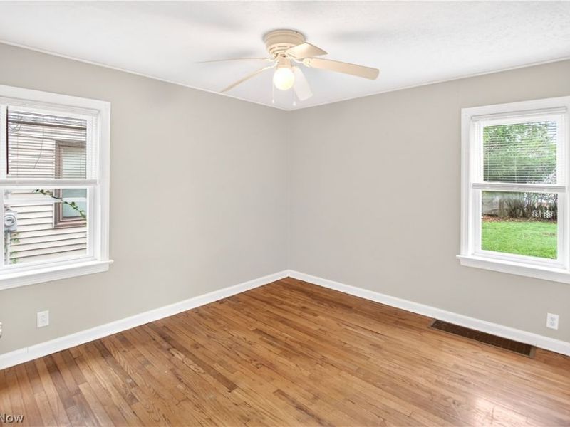 9304 Plymouth Avenue , Garfield Heights, OH 44125 Photo 9