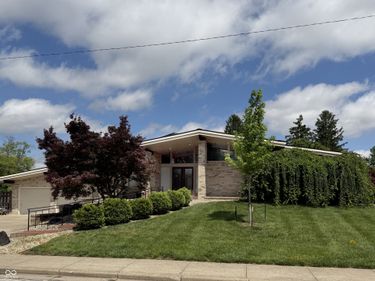 760 27th Street , Columbus, IN 47201