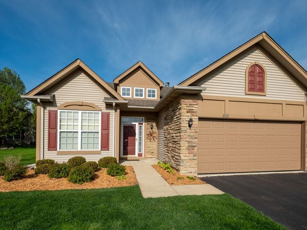 816 Charlevoix Way , Schererville, IN 46375