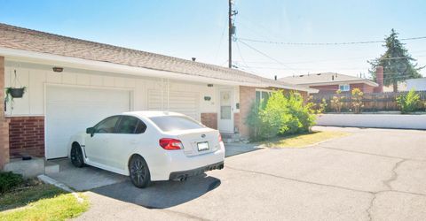 962 & 960 Roberts Street, Reno, NV 89502 Photo