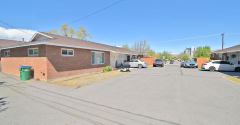 962 & 960 Roberts Street, Reno, NV 89502 Photo