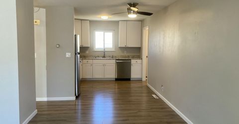 962 & 960 Roberts Street, Reno, NV 89502 Photo