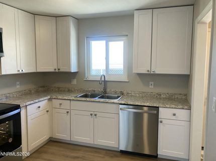 962 & 960 Roberts Street, Reno, NV 89502 Photo