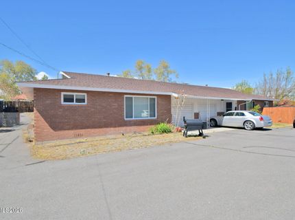998 & 996 Roberts Street, Reno, NV 89503 Photo
