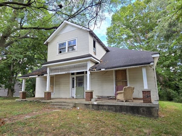 437 Hickman St , Columbia, TN 38401