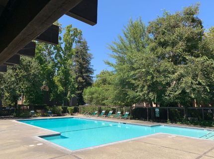 700 Woodside Ln E #5, Unit 5, Sacramento, CA 95825 Photo