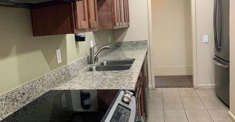 700 Woodside Ln E #5, Unit 5, Sacramento, CA 95825 Photo