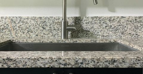 700 Woodside Ln E #5, Unit 5, Sacramento, CA 95825 Photo