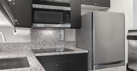 700 Woodside Ln E #5, Unit 5, Sacramento, CA 95825 Photo