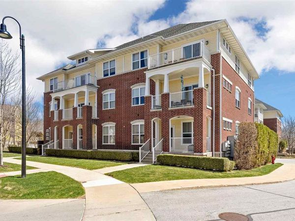 1136 Swisher St, Iowa City, IA 52245