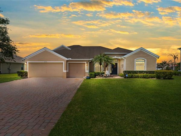 4370 9th Manor SW, Vero Beach, FL 32968