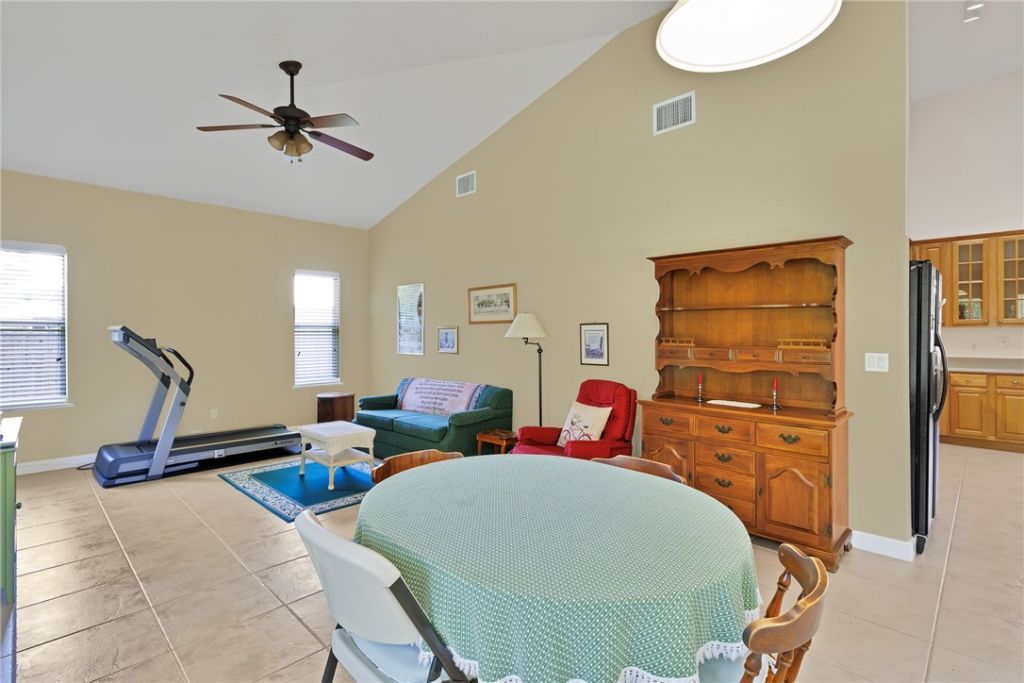 6760 49th Court, Vero Beach, FL 32967 Photo