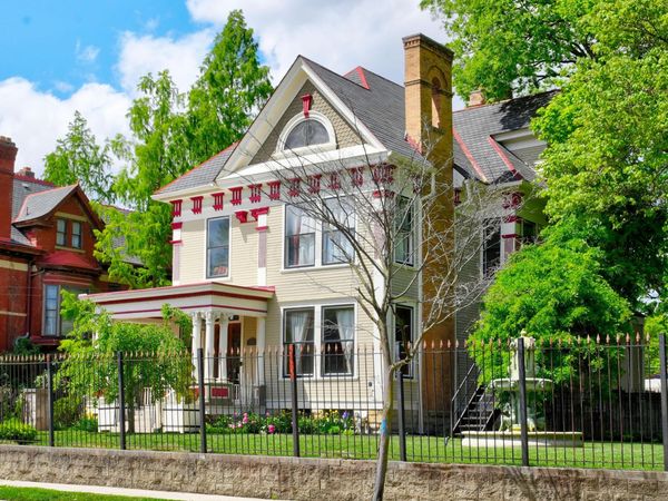 1298 Bryden Road, Columbus, OH 43205