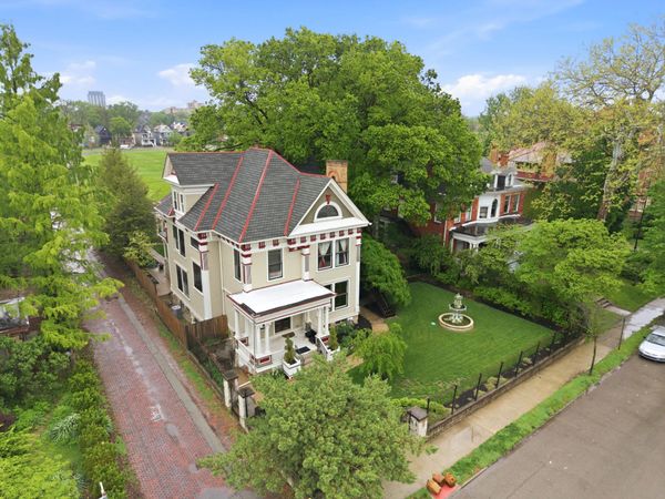 1298 Bryden Road, Columbus, OH 43205
