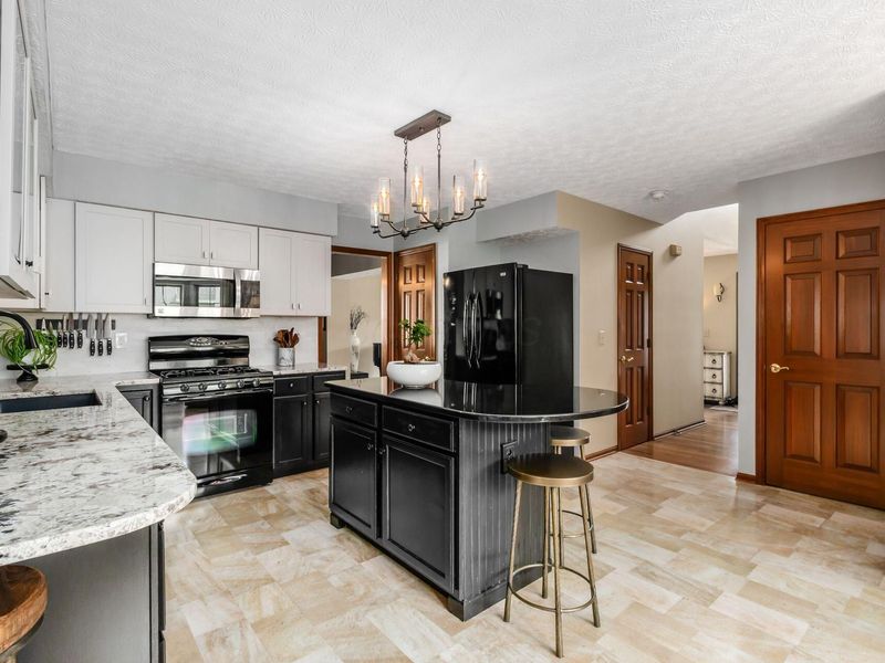 261 Whitaker Avenue N, Powell, OH 43065 Photo 10