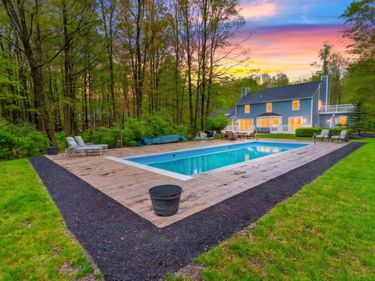 1978 Timberlake Drive, Delaware, OH 43015