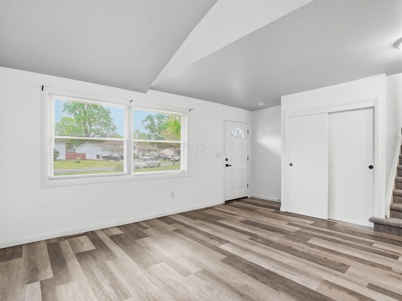 5007 Holbrook Drive, Columbus, OH 43232 Photo 19